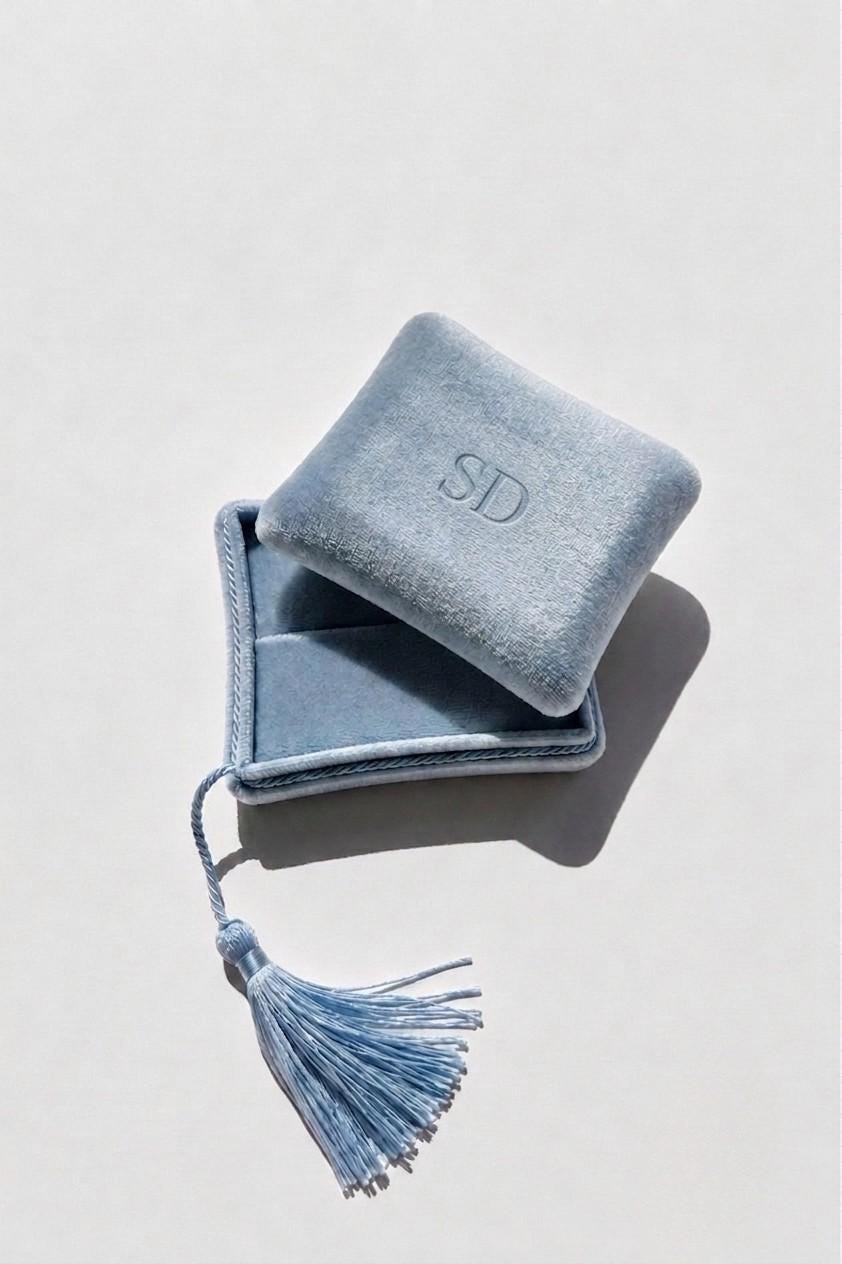 Velvet Jewellery Box Ring Holder for Wedding and Anniversary